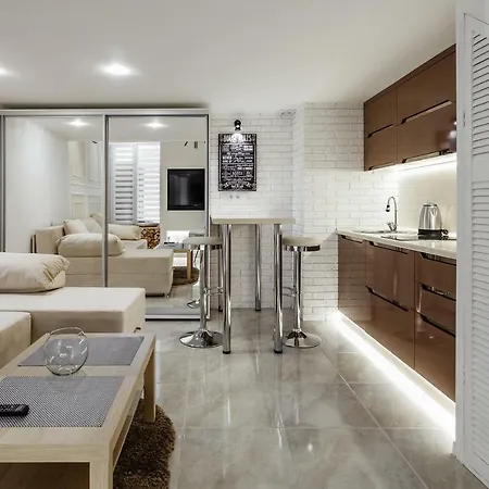 Apartment Новый Апартамент В Самом Центре Дерибасовской