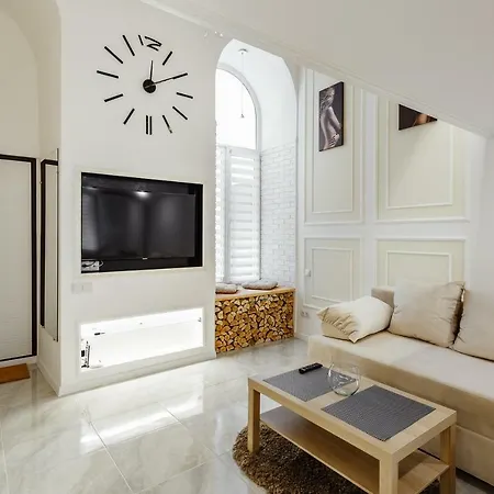Новый Апартамент В Самом Центре Дерибасовской Apartment Odesa