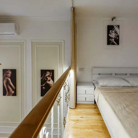 Apartment Новый Апартамент В Самом Центре Дерибасовской Odesa